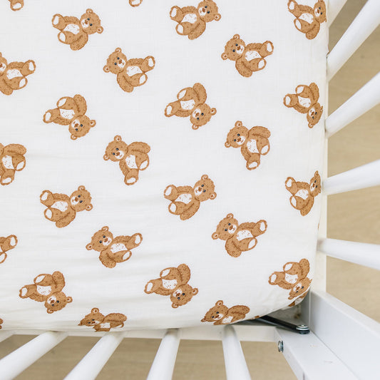 muslin crib sheet // teddy bear