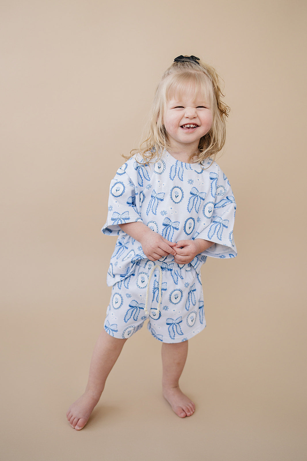 shorts set // blue bow