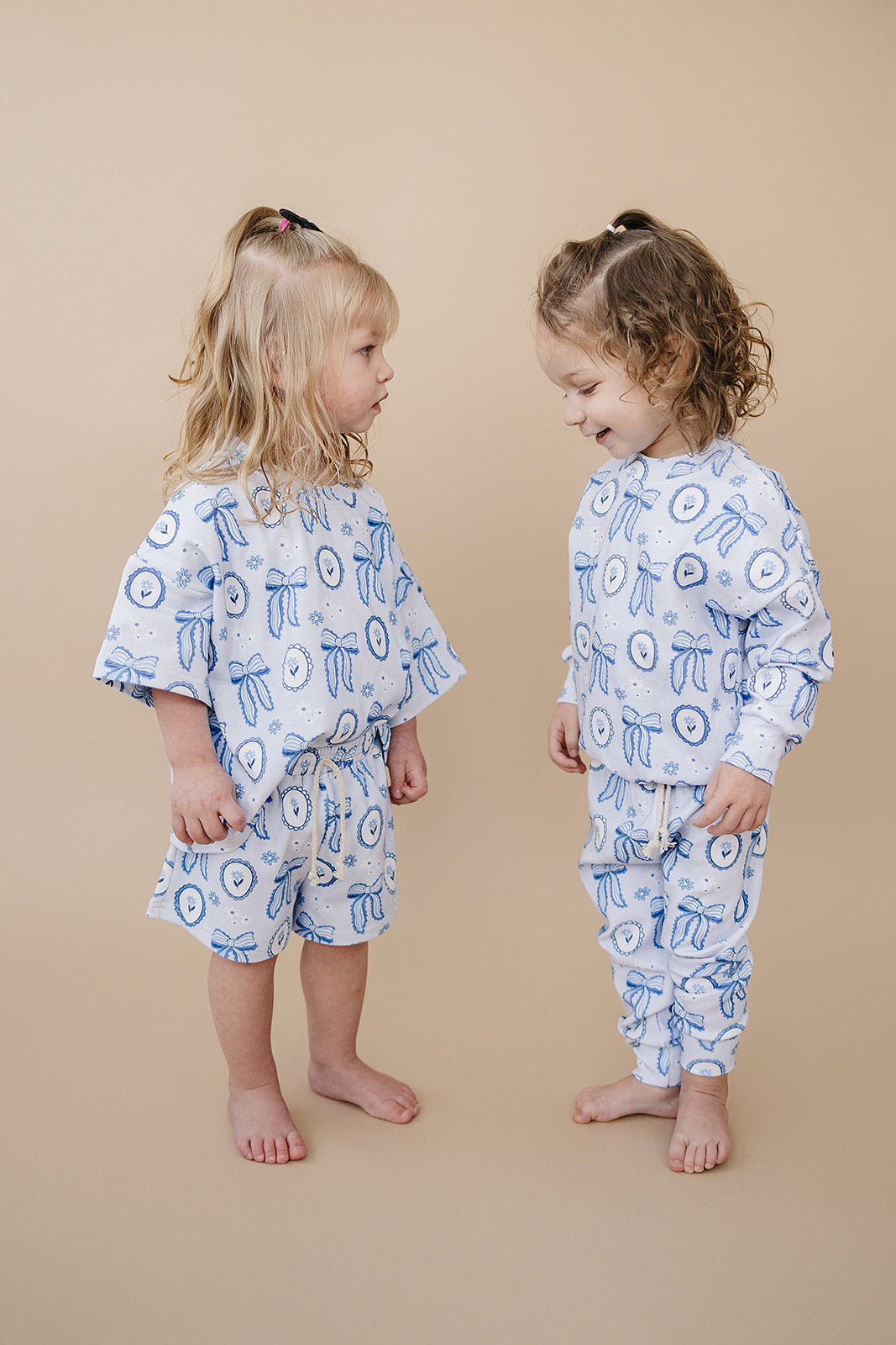 shorts set // blue bow