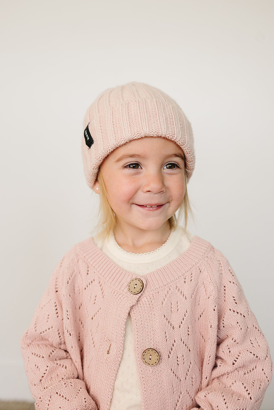 chunky knit beanie // light pink