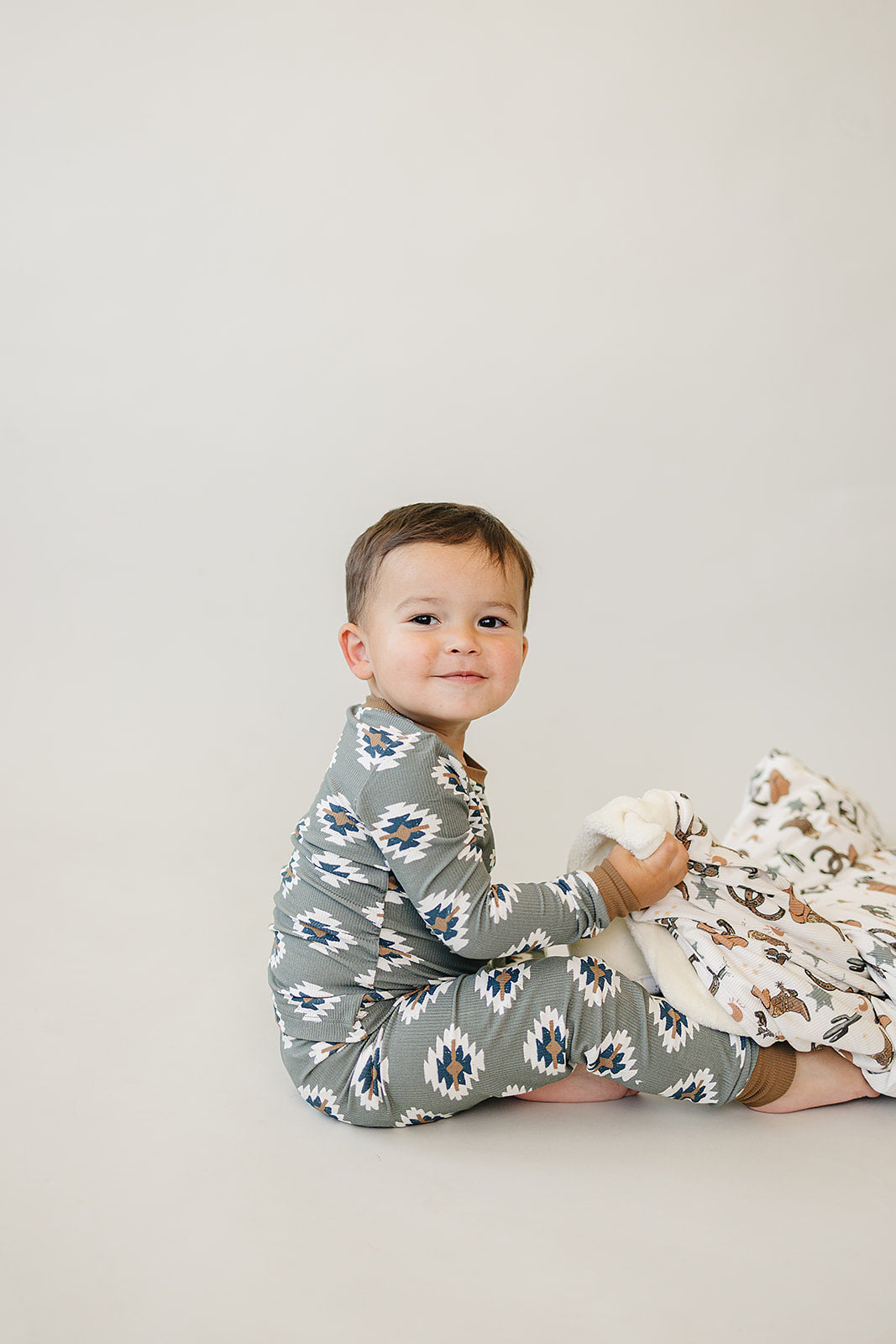 southwest aztec ribbed bamboo pajamas // LONG-SLEEVE TWO-PIECE SET