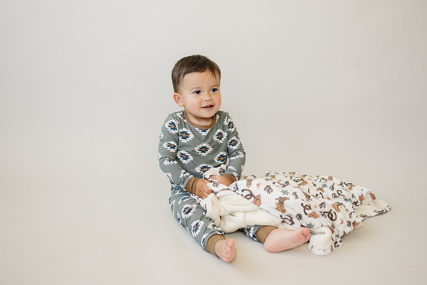 southwest aztec ribbed bamboo pajamas // LONG-SLEEVE TWO-PIECE SET