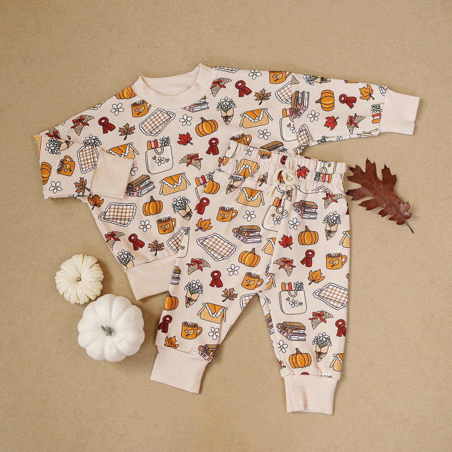 jogger set // fall picnic