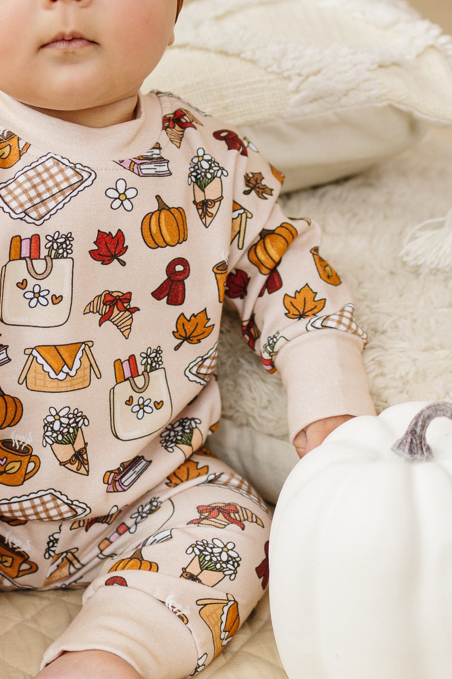 jogger set // fall picnic