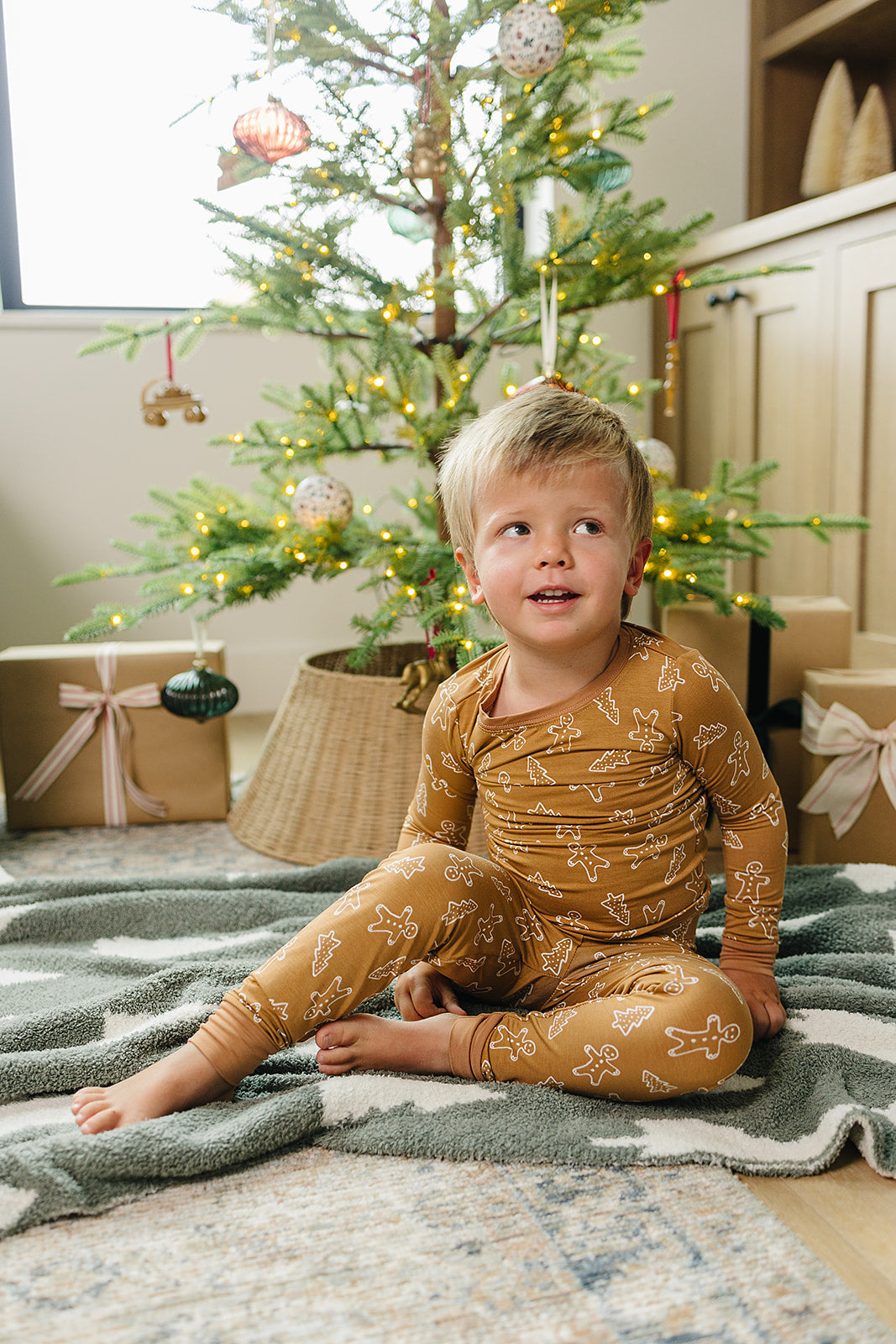 gingerbread bamboo pajamas // LONG-SLEEVE TWO-PIECE SET
