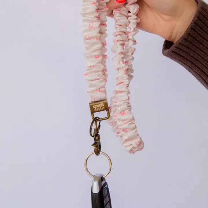 scrunched fabric lanyard keychain // pink bows