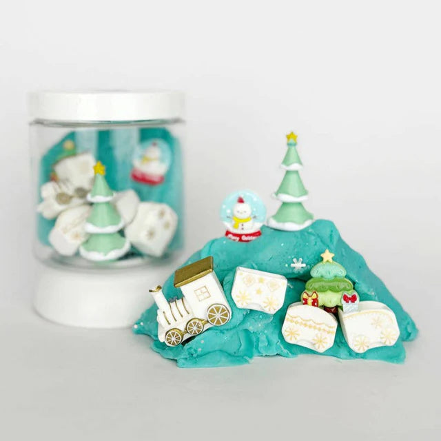 holiday train mini dough-to-go kit