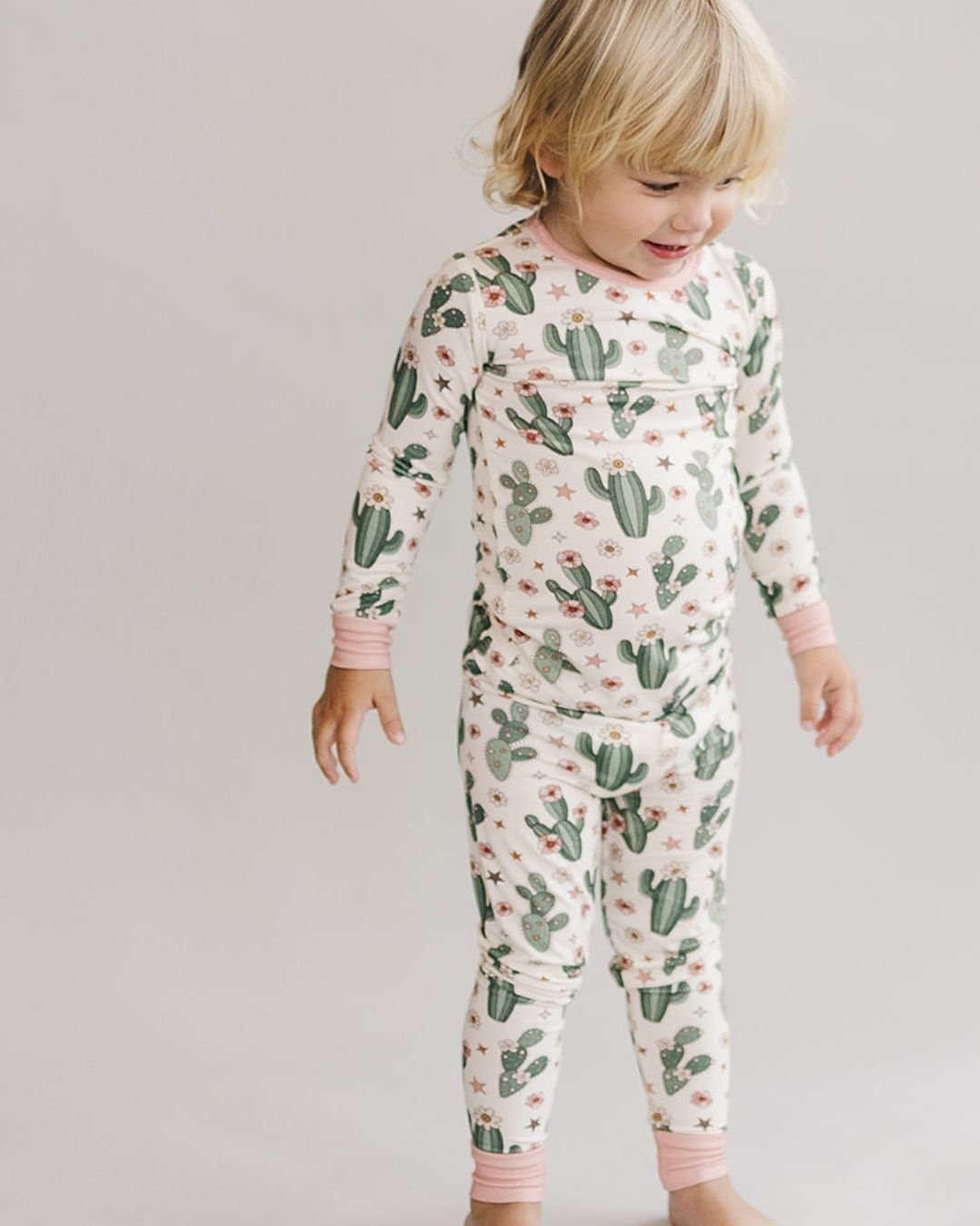 cactus flowers bamboo pajamas // LONG-SLEEVED TWO-PIECE SET