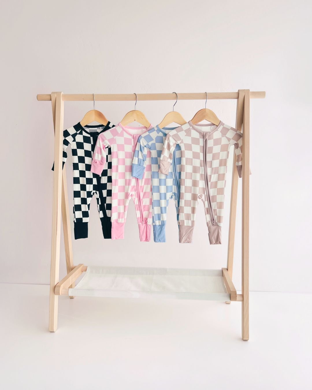 pink checkered bamboo pajamas // ZIPPY