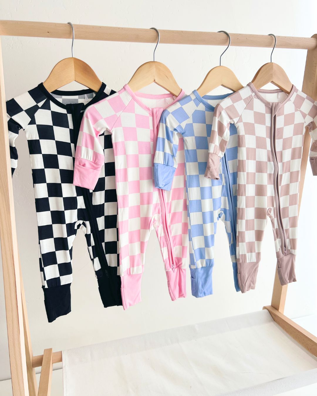 pink checkered bamboo pajamas // ZIPPY