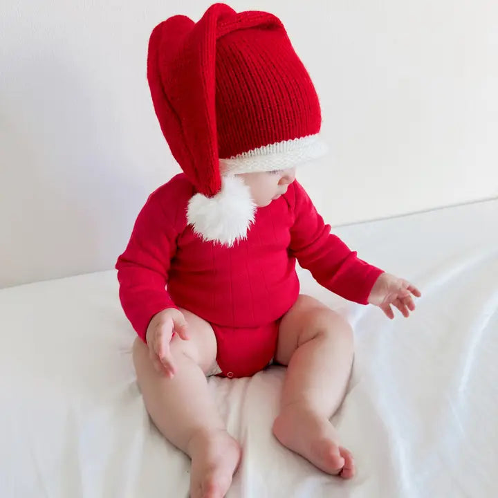 knit santa hat // red