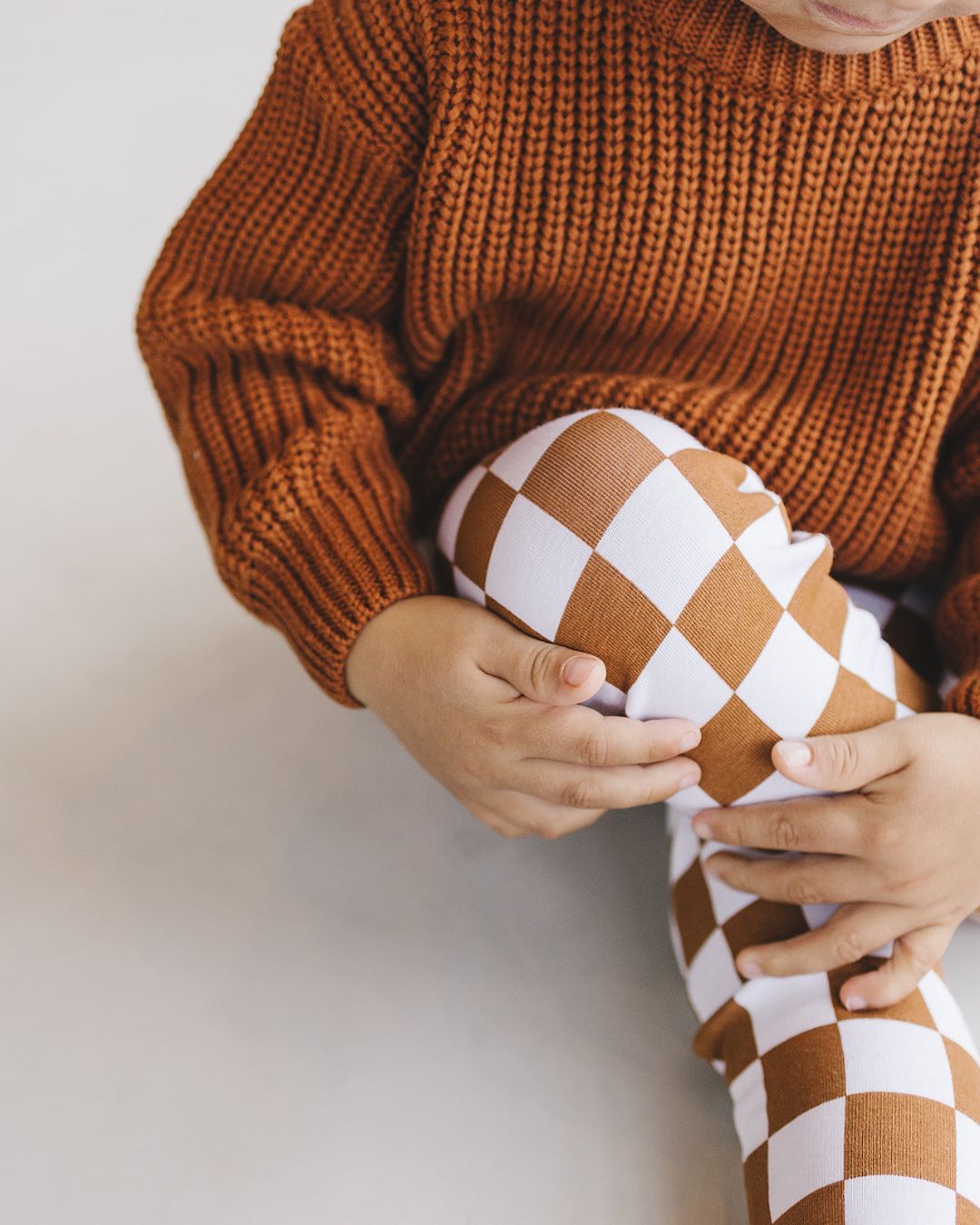 checkered leggings // copper