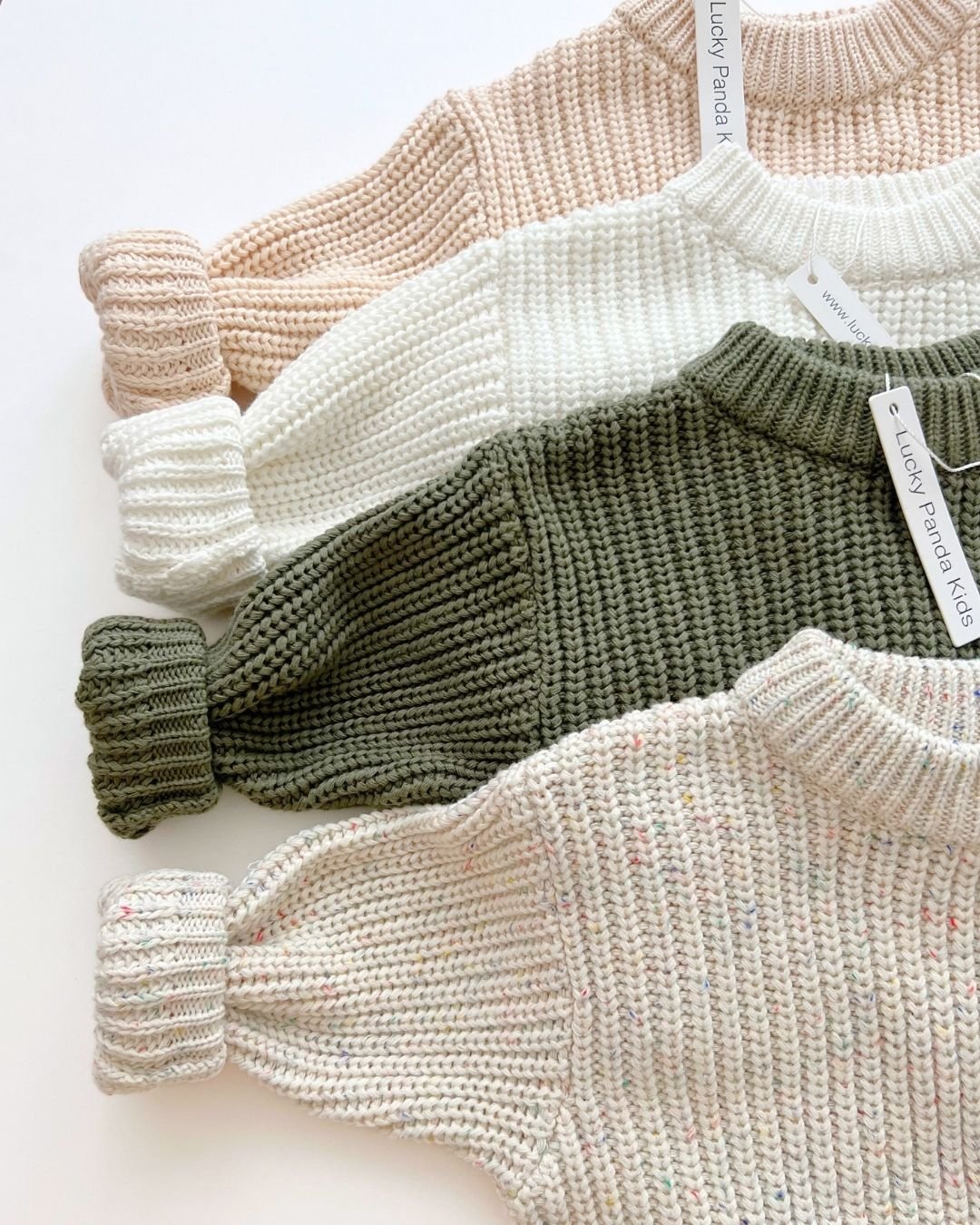 chunky knit sweater // olive