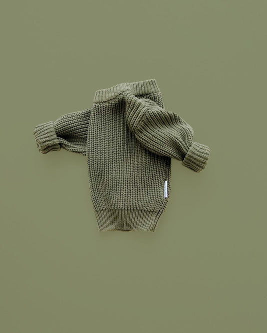 chunky knit sweater // olive