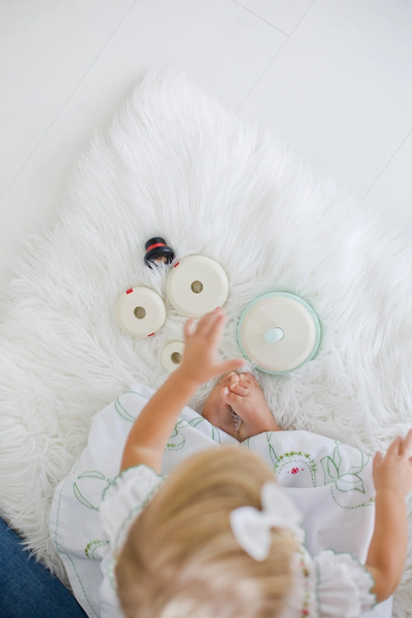 snowman stacking toy