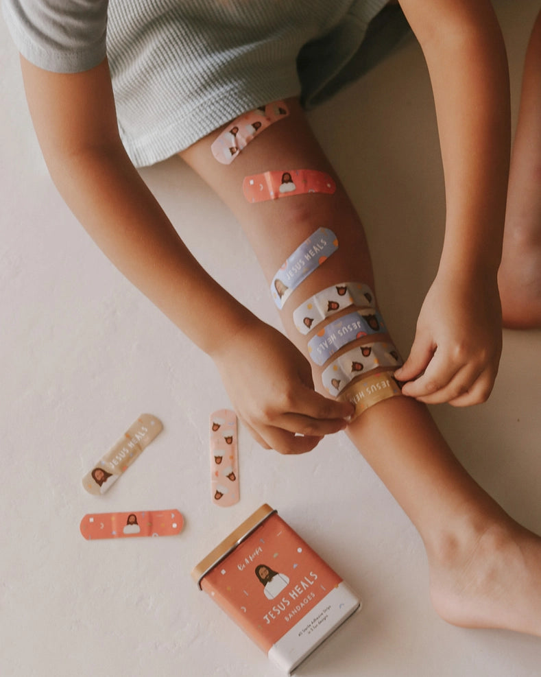Jesus heals bandages // original
