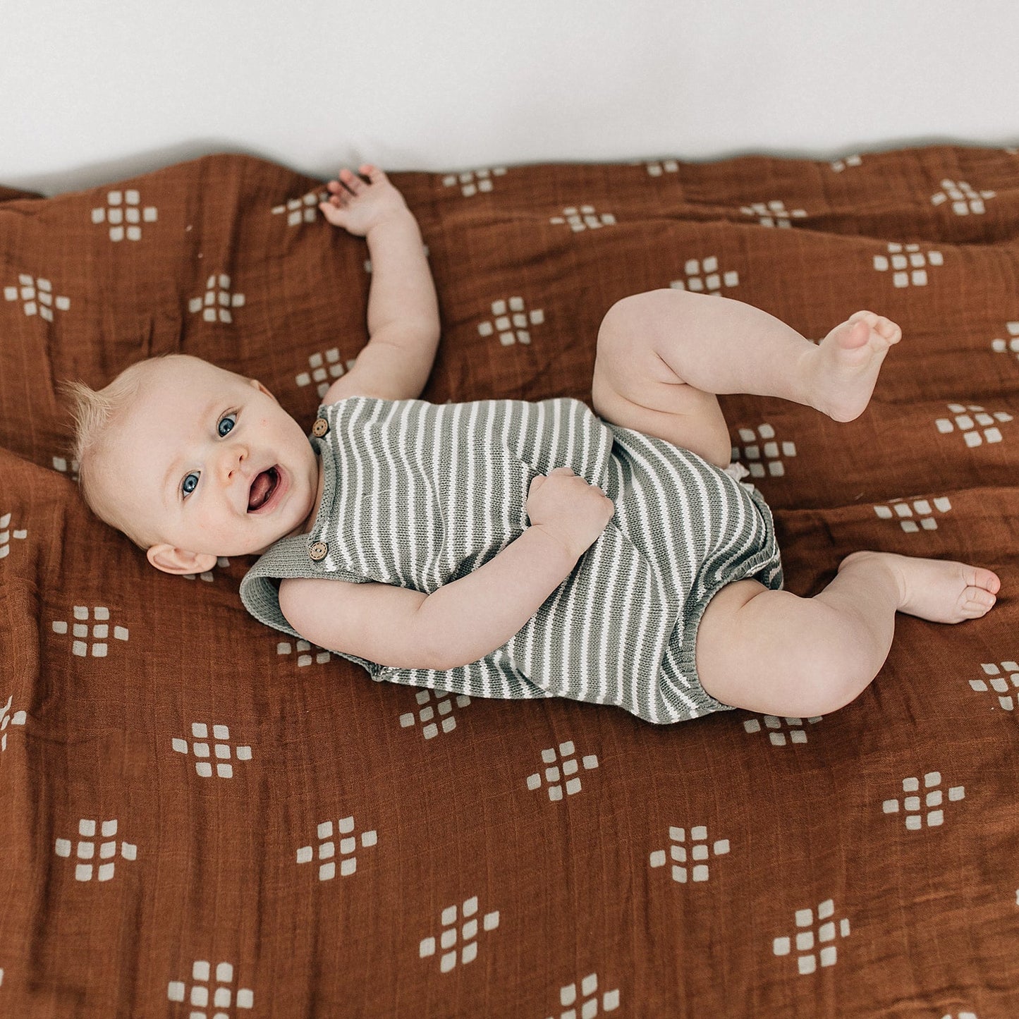 muslin swaddle blanket // boho chestnut