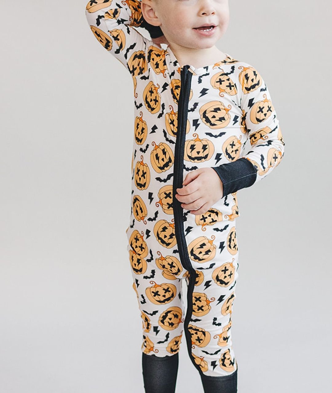 jack o lantern bamboo pajamas // ZIPPY