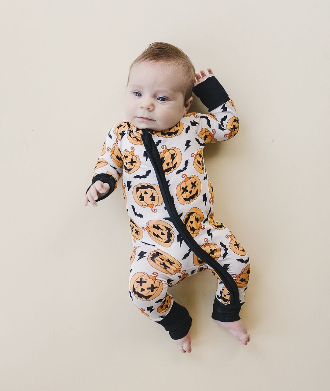 jack o lantern bamboo pajamas // ZIPPY