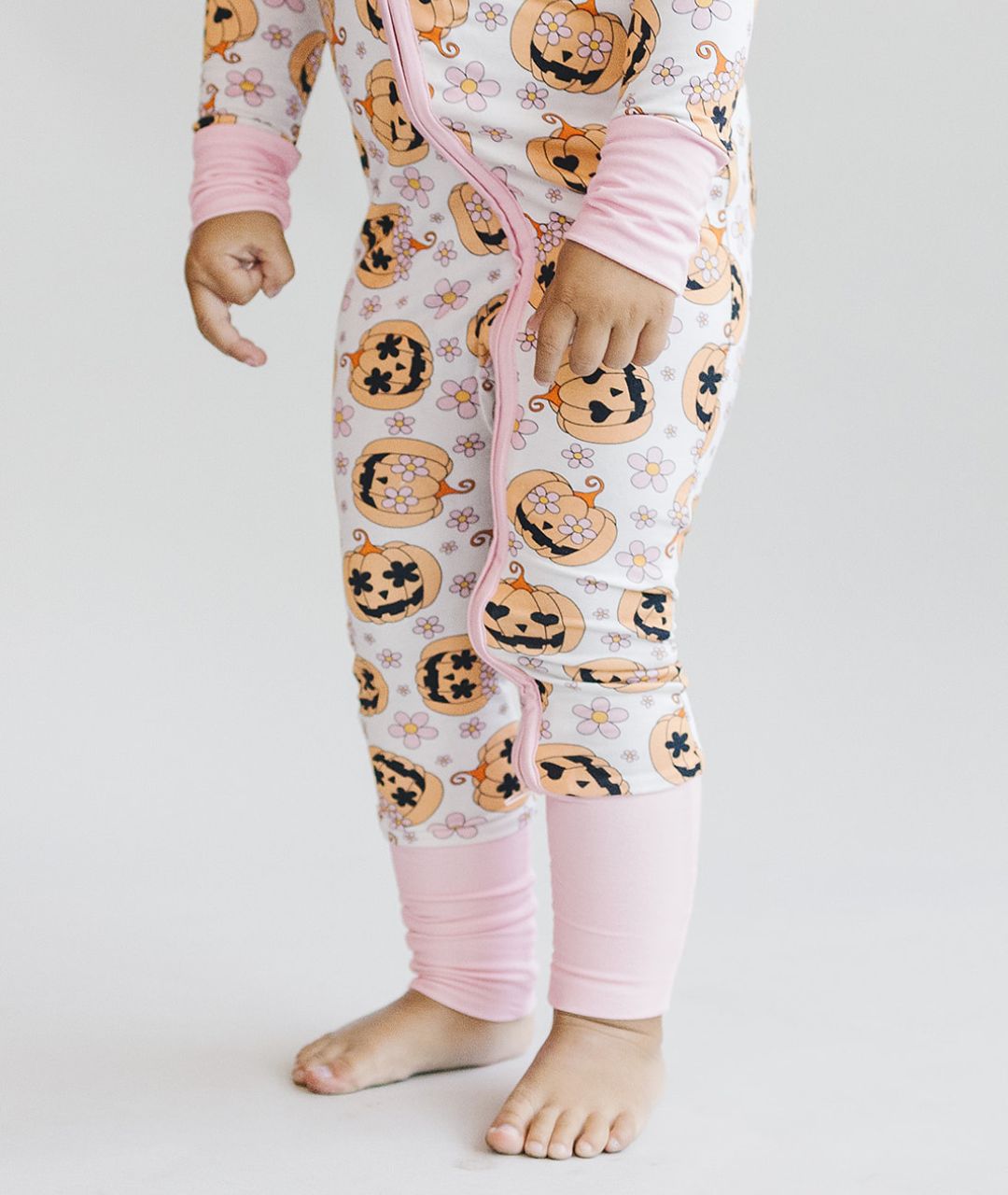 pink jack o lantern bamboo pajamas // ZIPPY