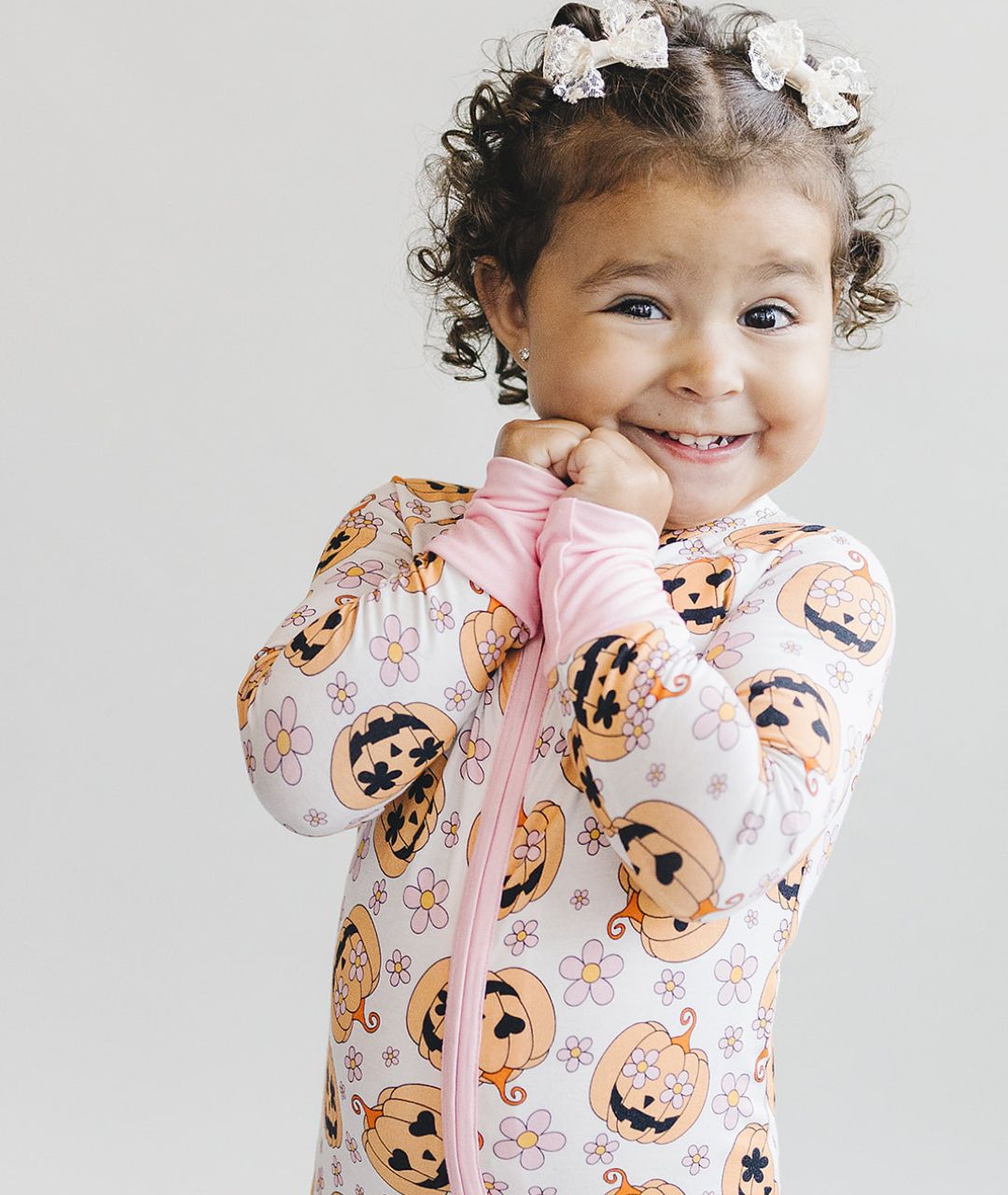 pink jack o lantern bamboo pajamas // ZIPPY