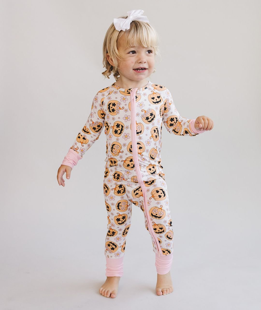 pink jack o lantern bamboo pajamas // ZIPPY