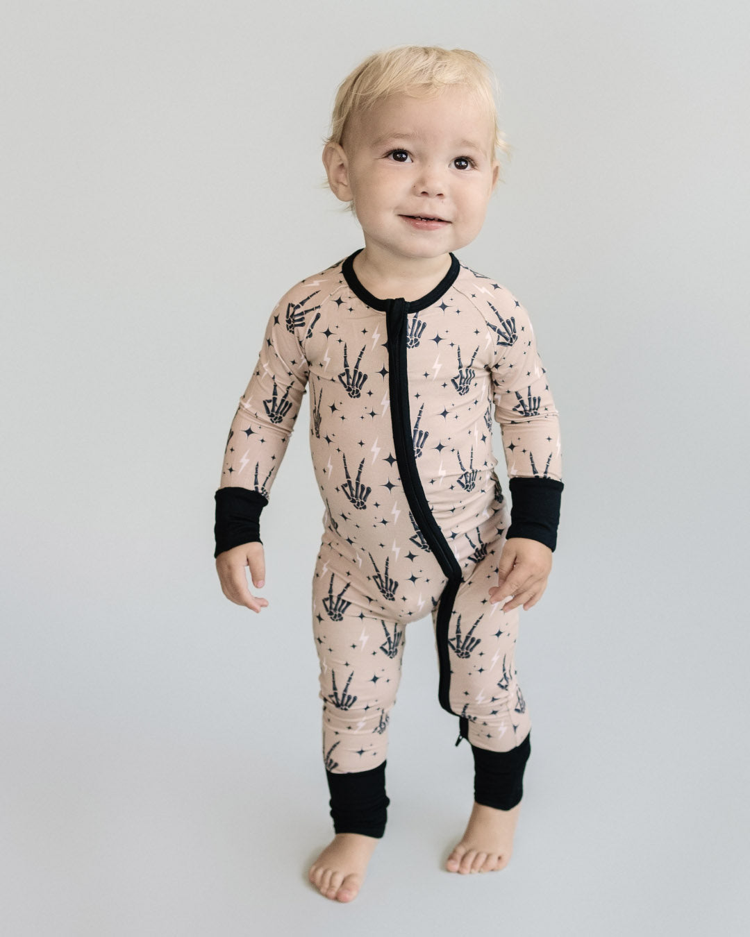 spooky vibes bamboo pajamas // ZIPPY