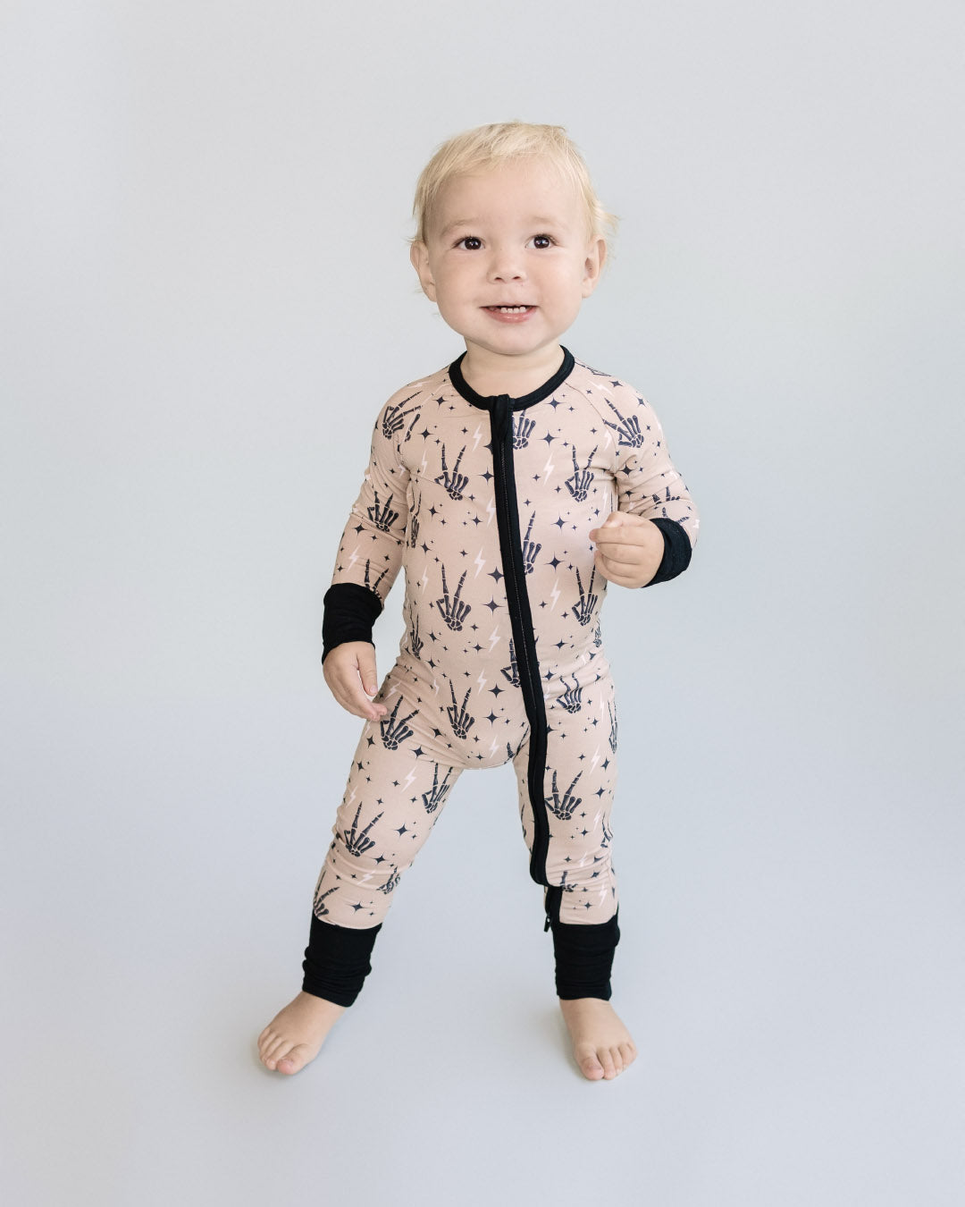 spooky vibes bamboo pajamas // ZIPPY