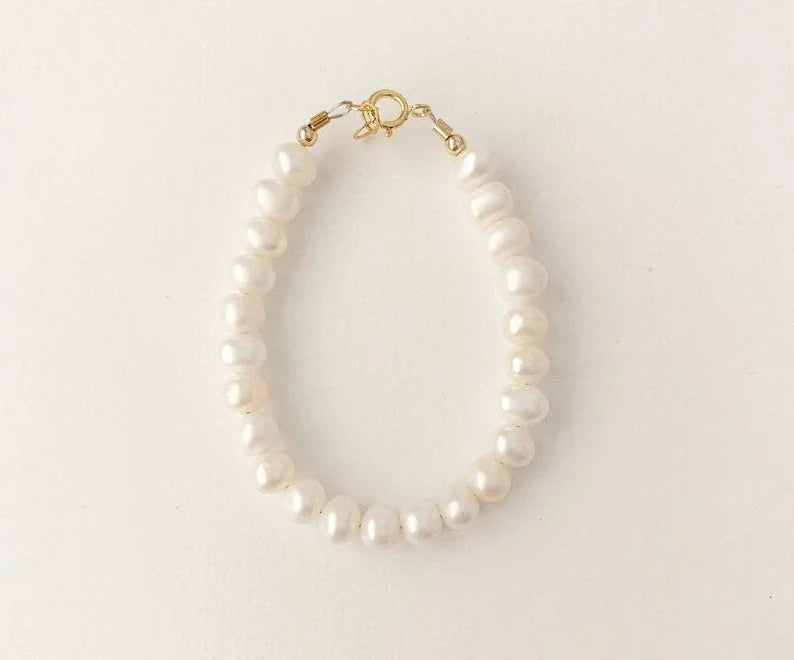 baby/toddler bracelet // 6mm freshwater pearls