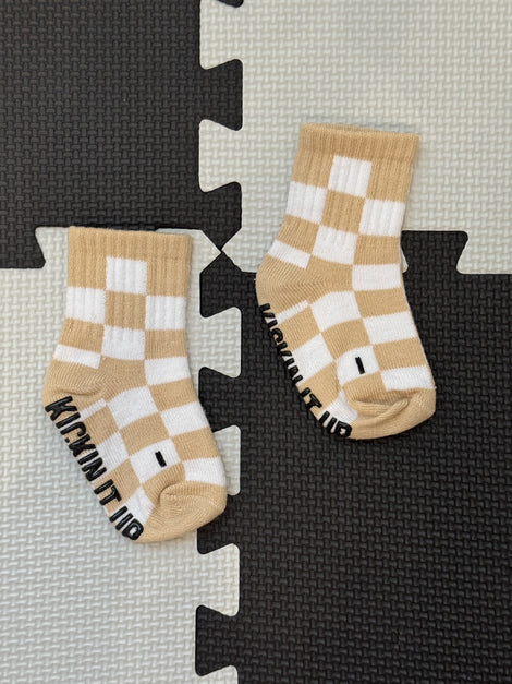 beige + white checkered socks