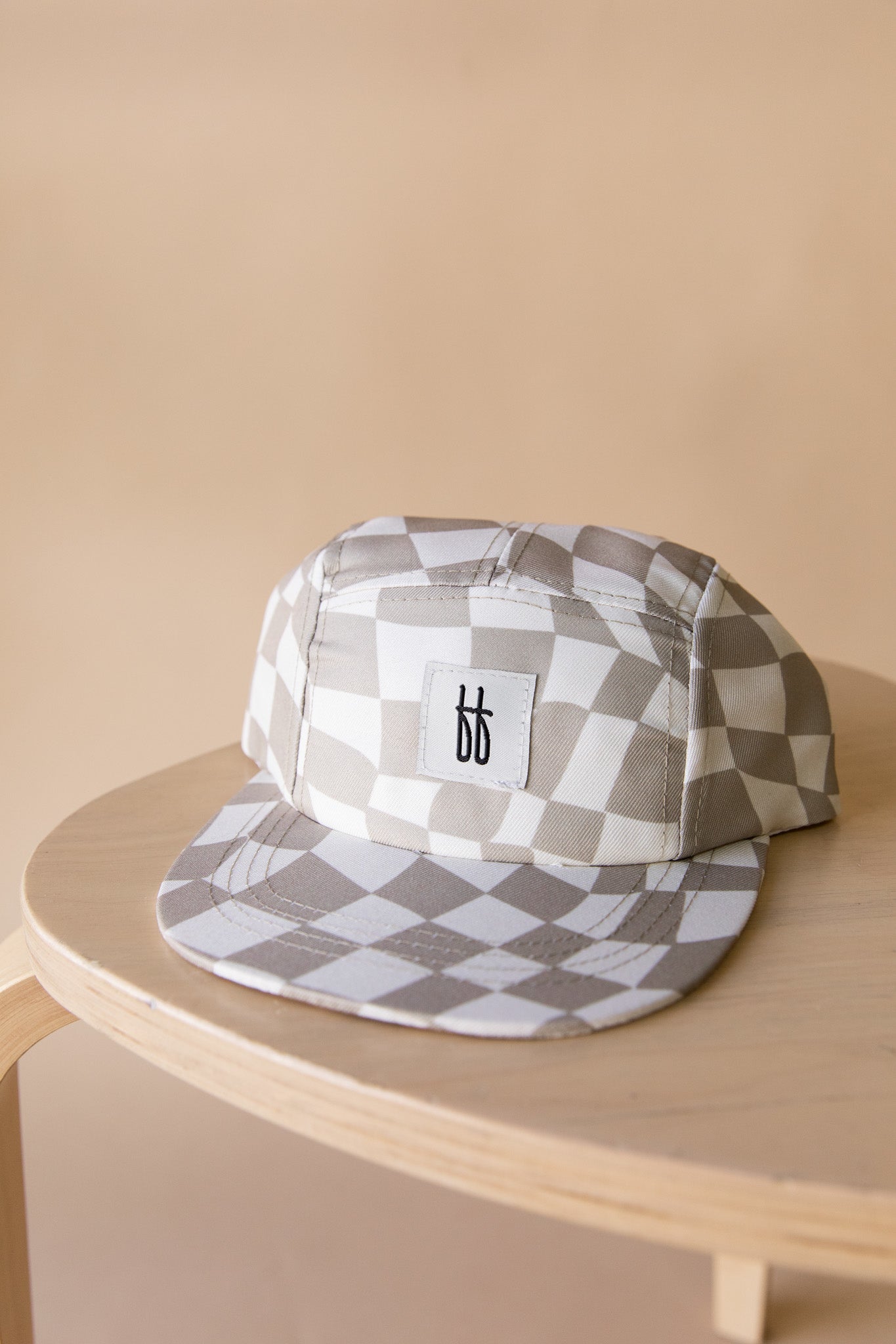 baby/children's snapback hat // wavy checkered