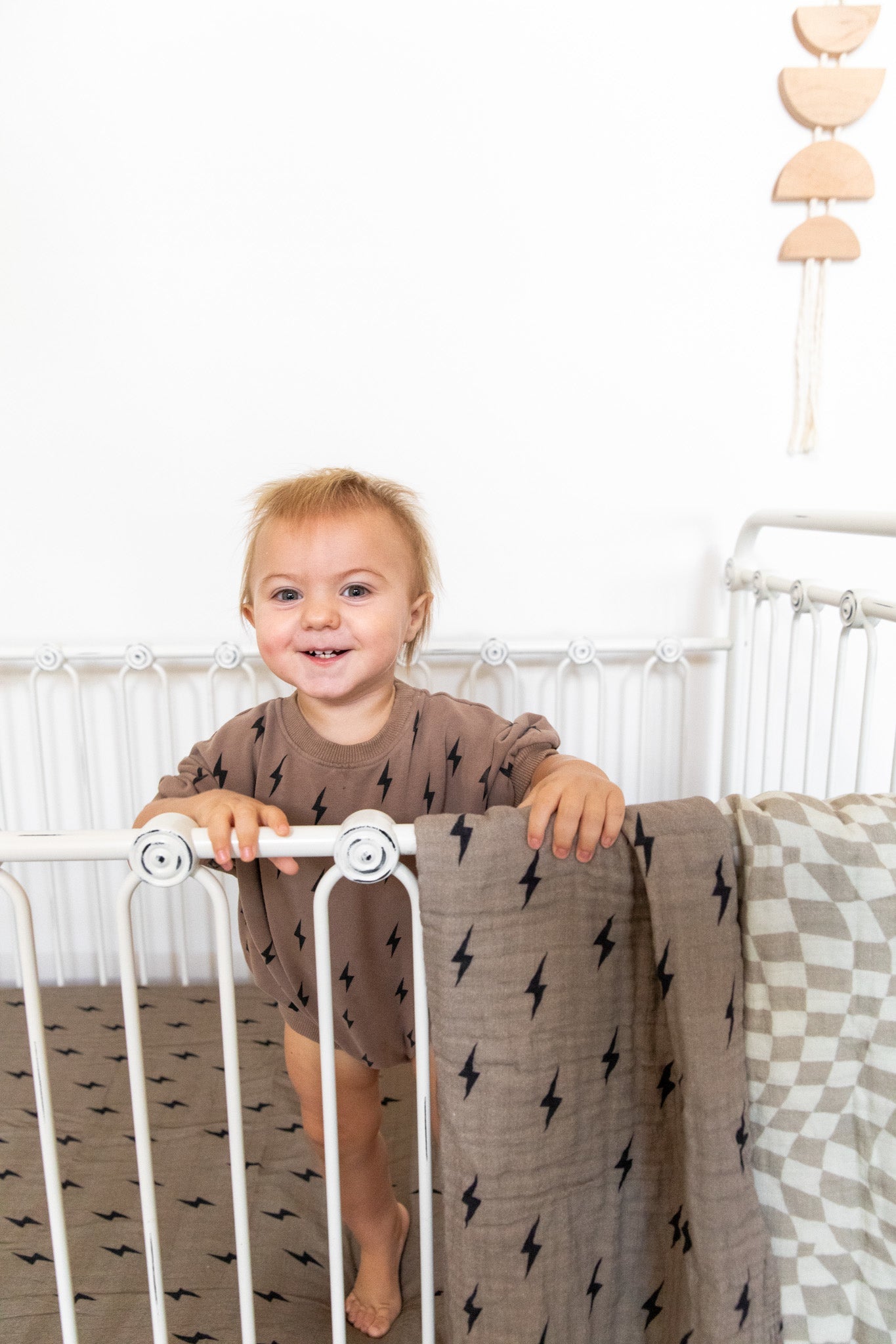 muslin crib sheet // lightning bolt