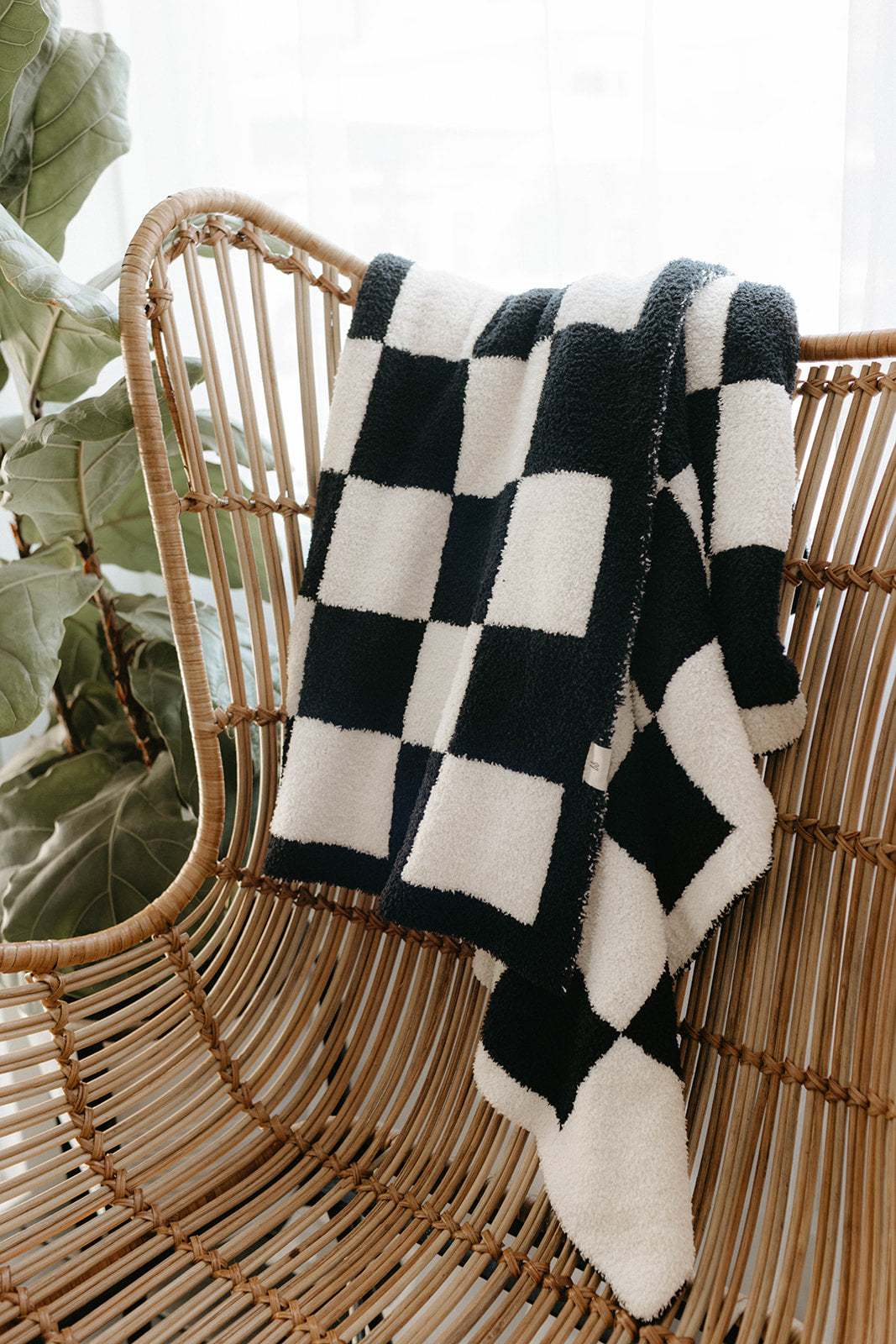 plush blanket // black + white checkerboard