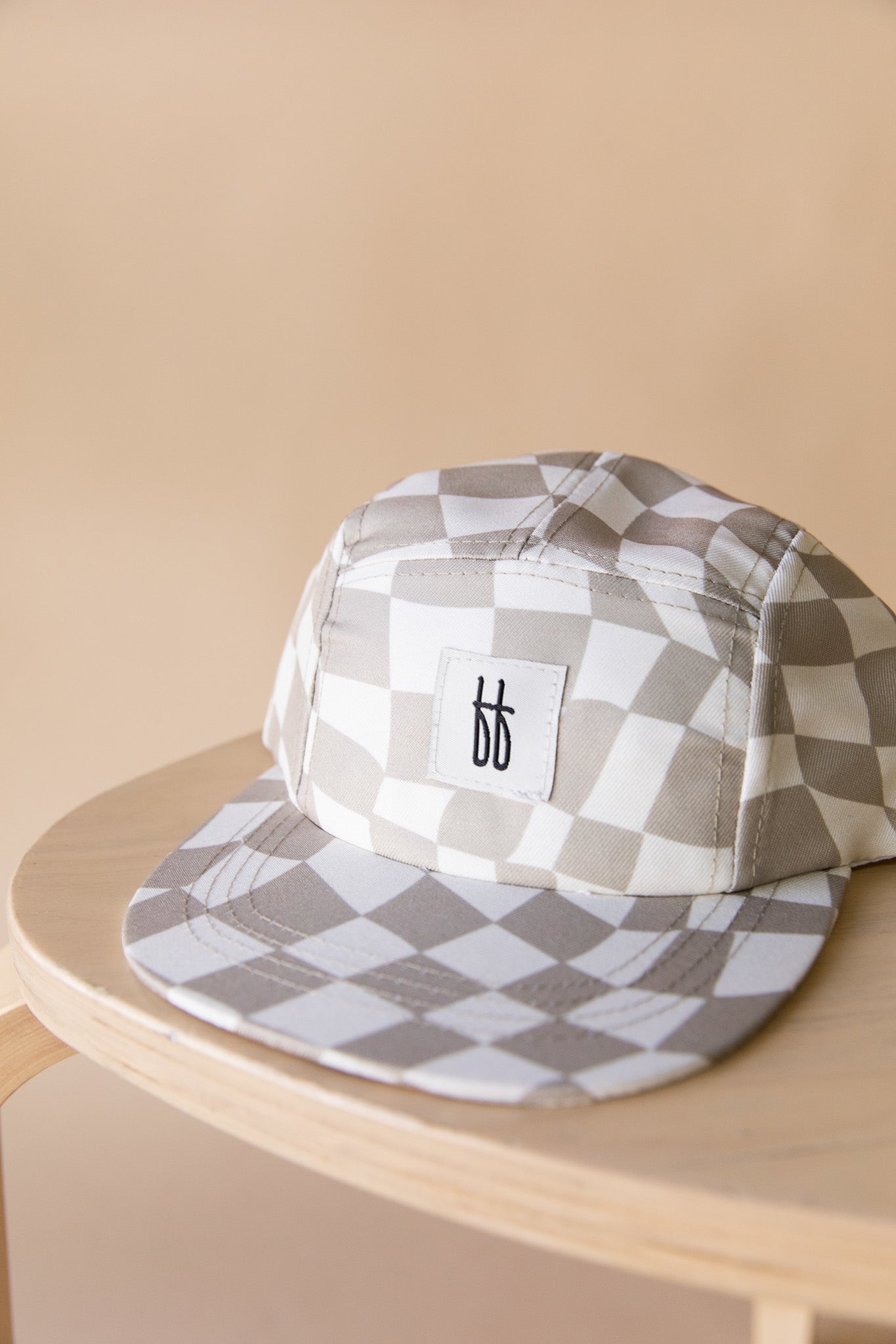 baby/children's snapback hat // wavy checkered