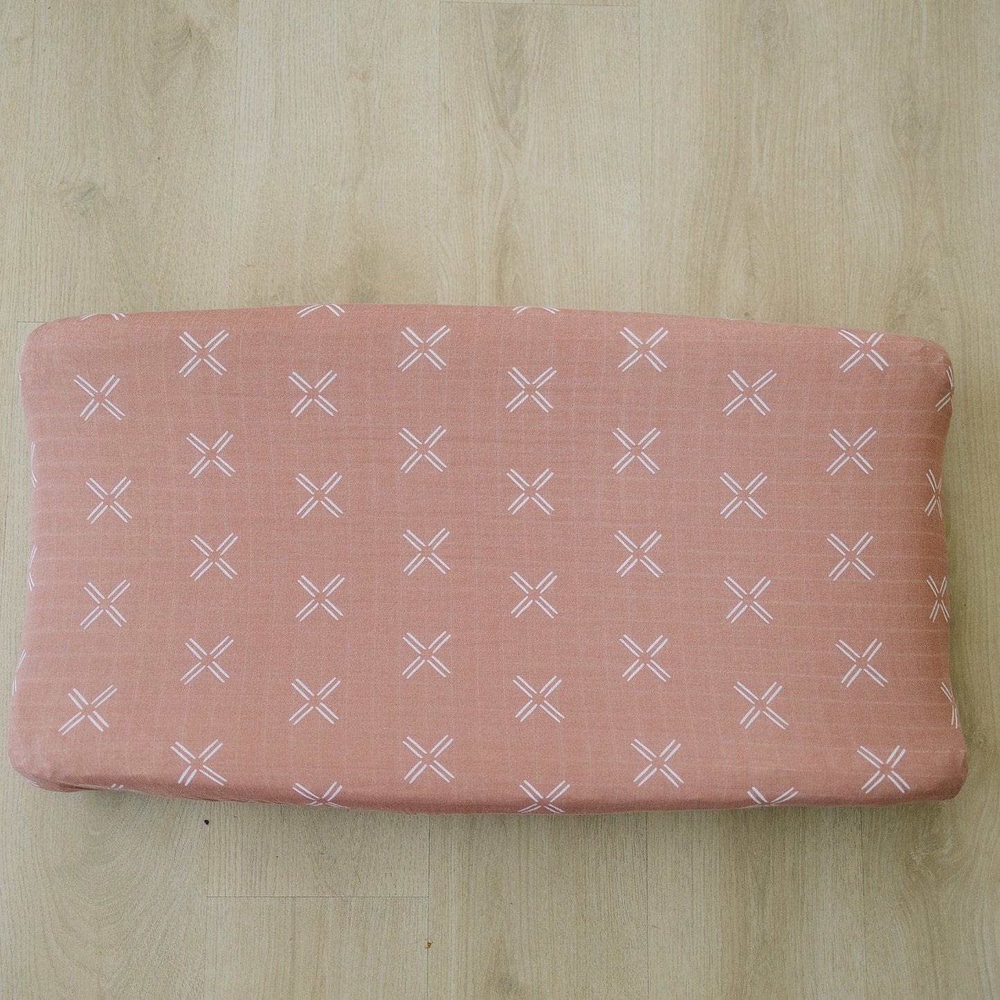 muslin changing pad cover // peachy