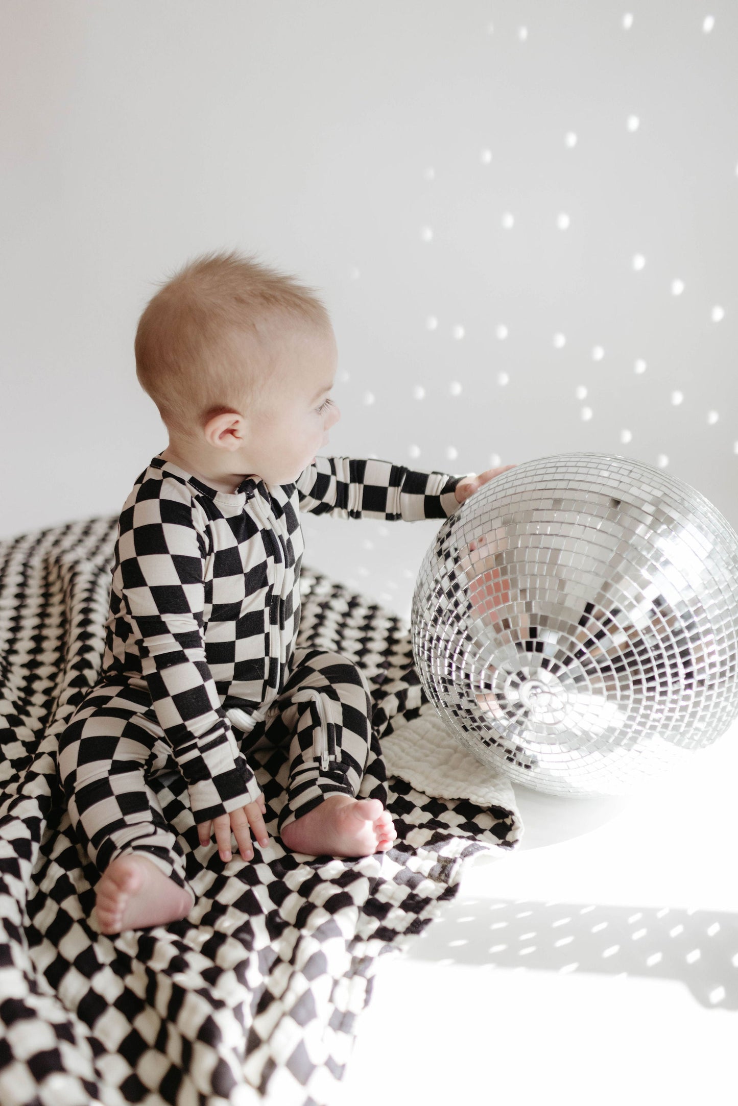 muslin quilt // black + white checkerboard