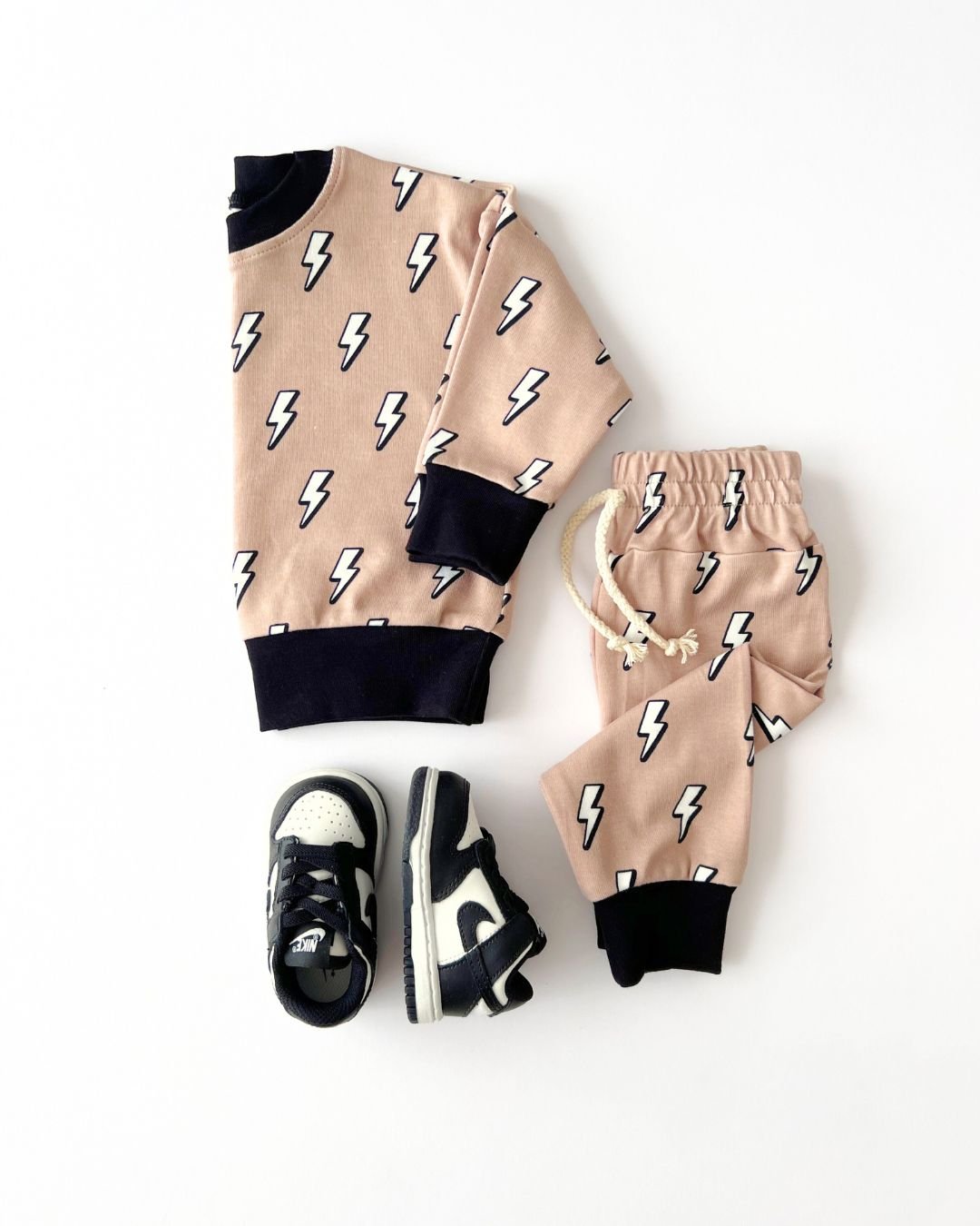 jogger set // lightning bolt (UP TO 9Y!!!!)