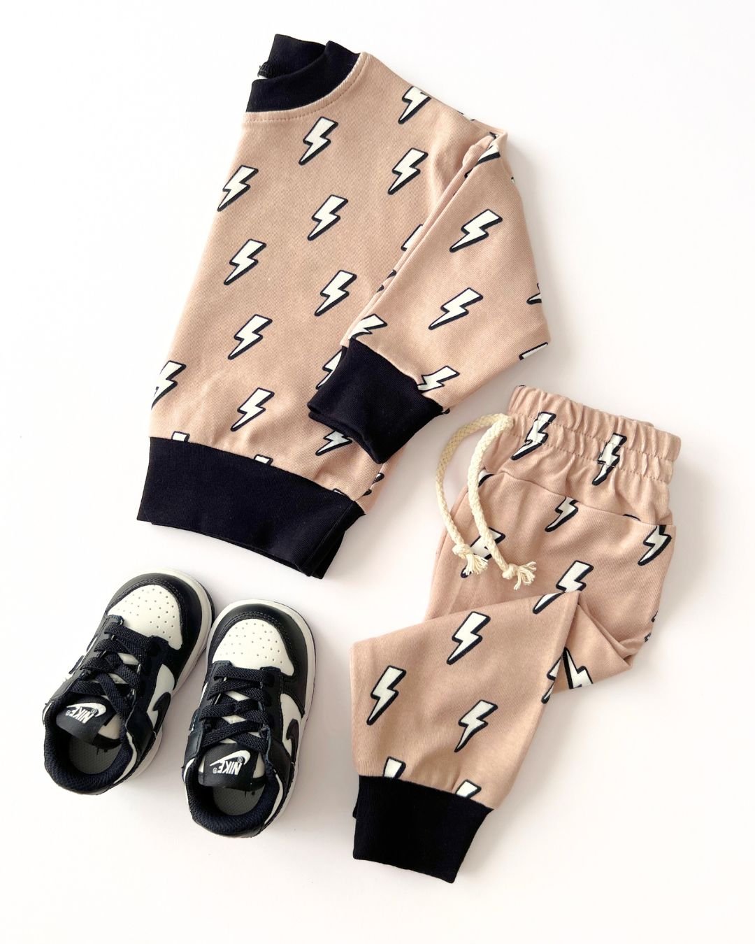 jogger set // lightning bolt (UP TO 9Y!!!!)