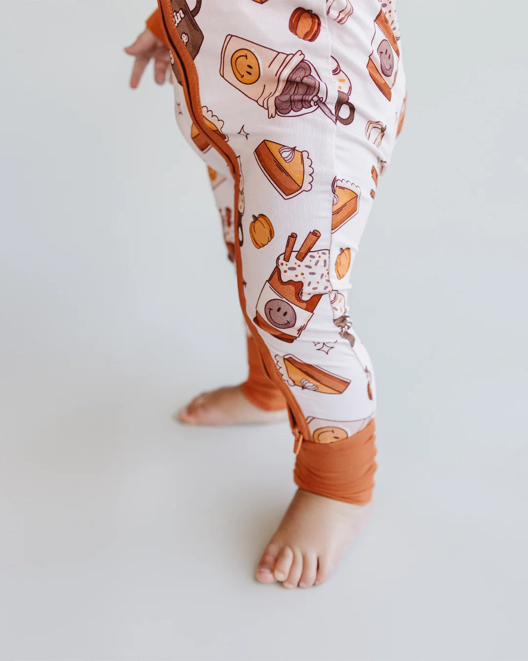 pumpkin spice bamboo pajamas // ZIPPY