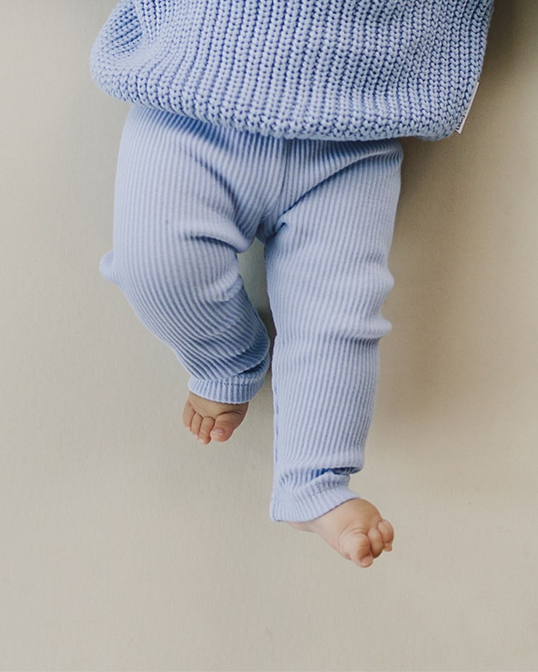 ribbed leggings // blue