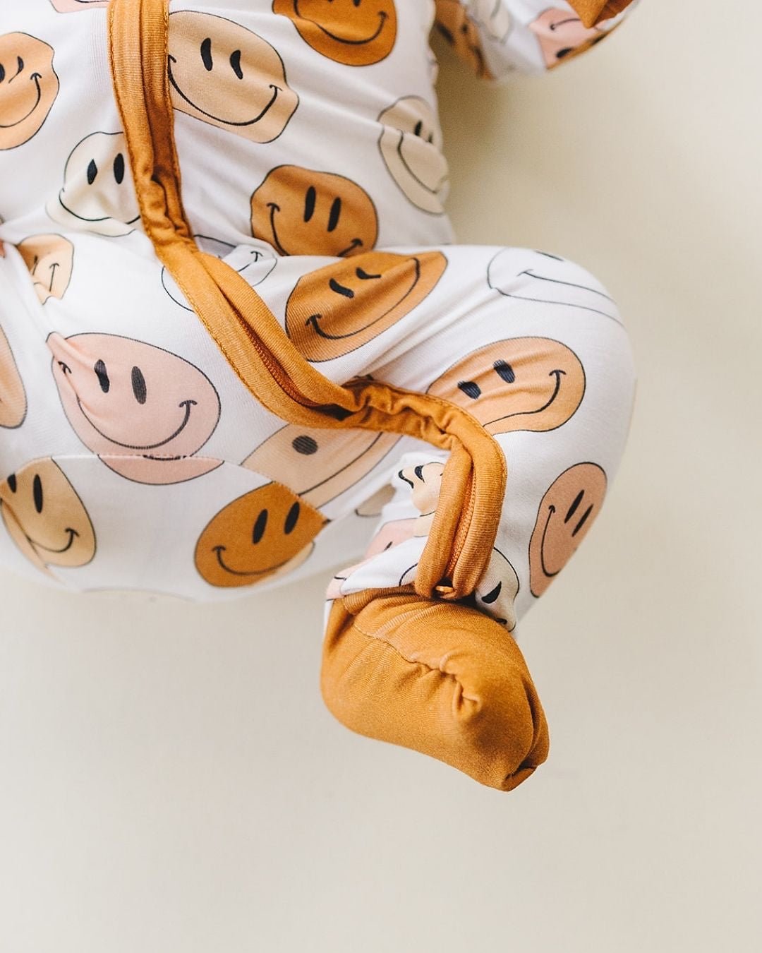 mixed coppers smiley bamboo pajamas // ZIPPY